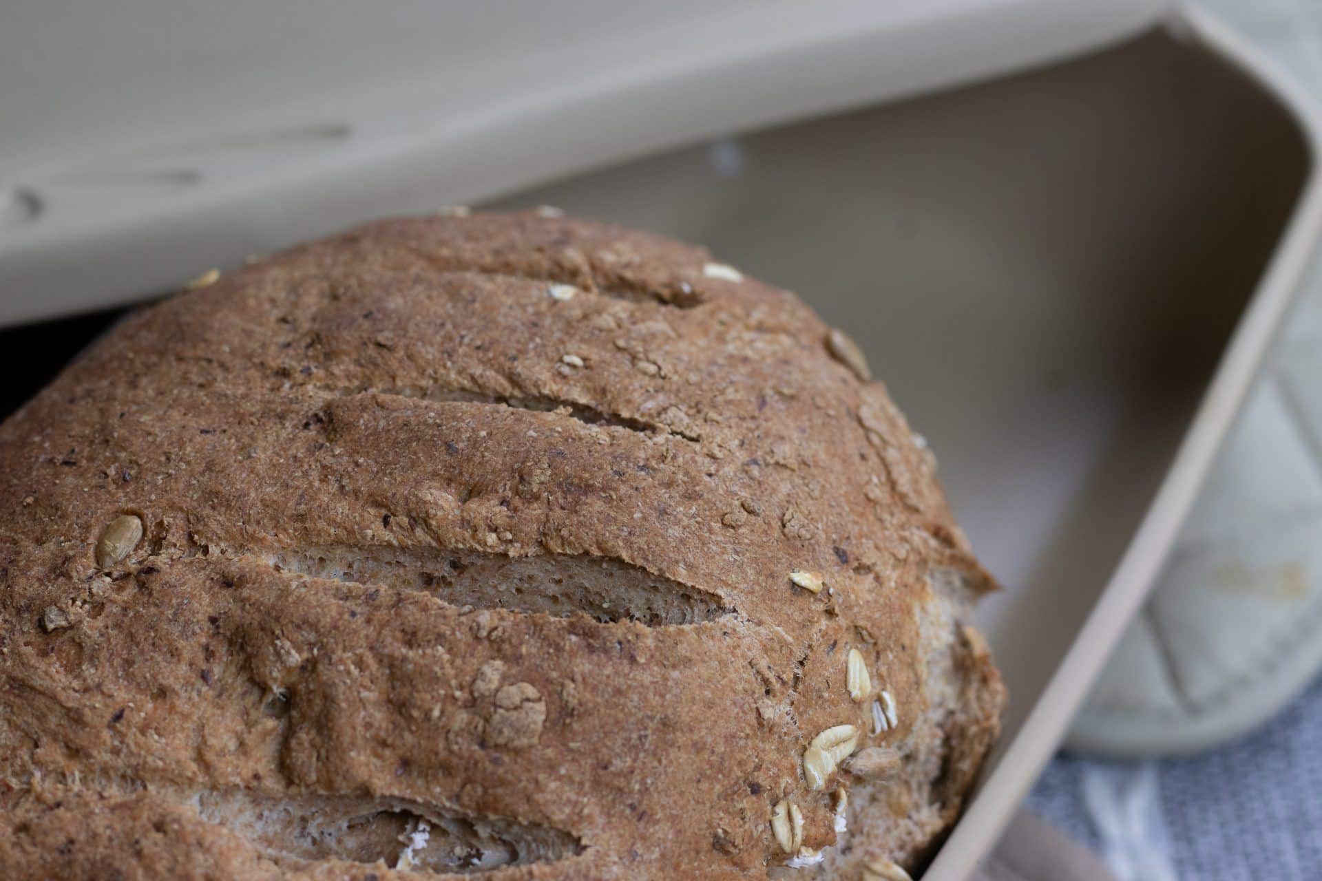 coveredbreadpan—aneasyrecipetotryathome Emerson Creek Pottery