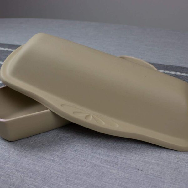 Covered Bread Pan — An Easy Recipe to Try at Home