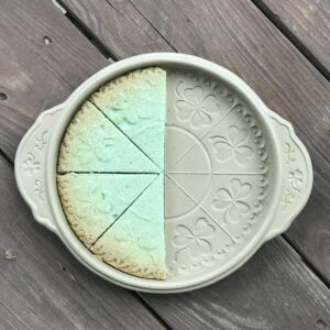 Irish Lace Shortbread Pan