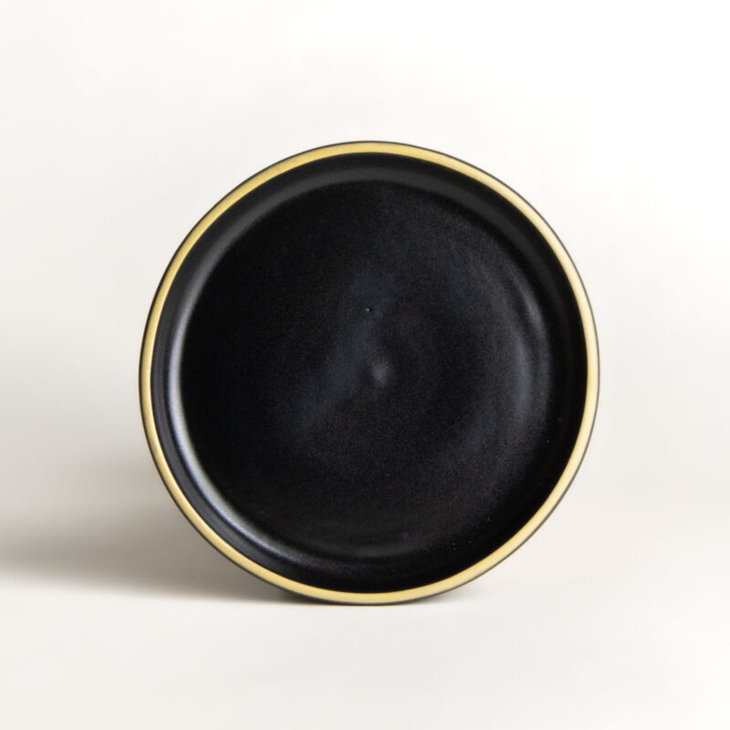 Blackberry Brookline Cake Plate