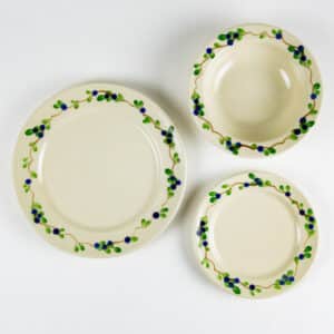 Classic Dinnerware Sets for One: Blueberry