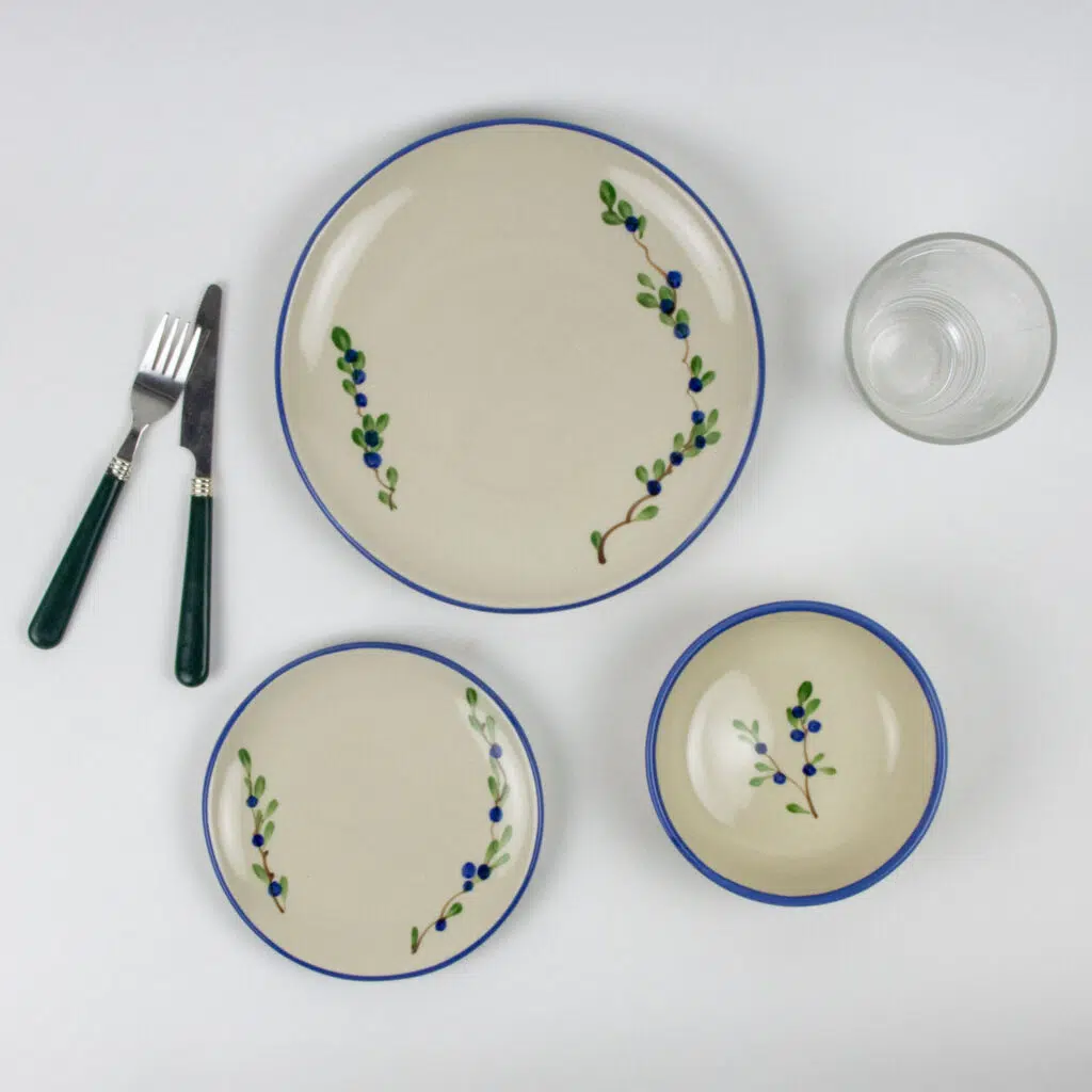 Blueberry - 3-Piece Stoneware Place Setting | Coupe Dinnerware Set for 1