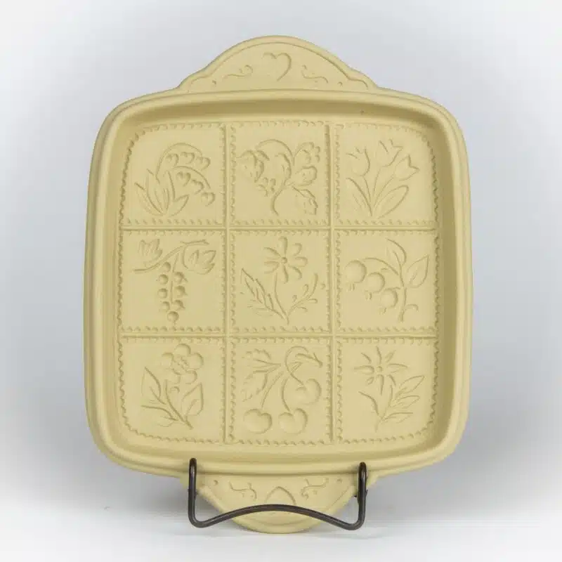 Flowers and Berries Shortbread Pan