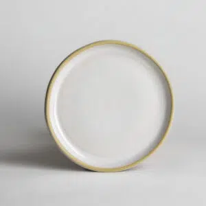 Brookline Cake Plates: Ivory