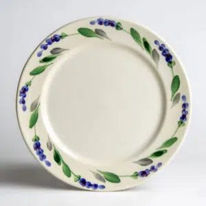 Classic Dinner Plates: Lavender