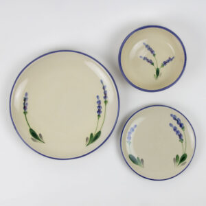 Coupe Dinnerware Sets for One: Lavender