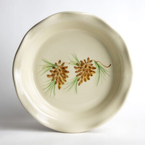 Frilly Pie Plates: Pinecone