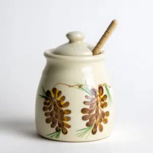 Honey Pots: Pinecone