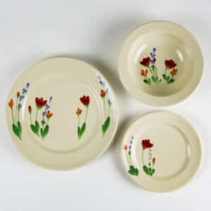 Classic Dinnerware Sets for One: Red Poppy