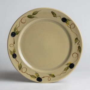 Classic Dinner Plates: Tuscan Olive