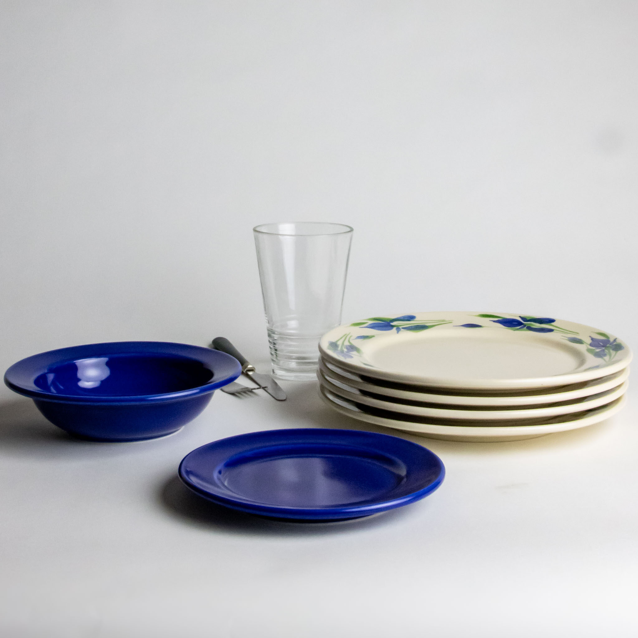 Classic Dinnerware Sets for Four Emerson Creek Pottery