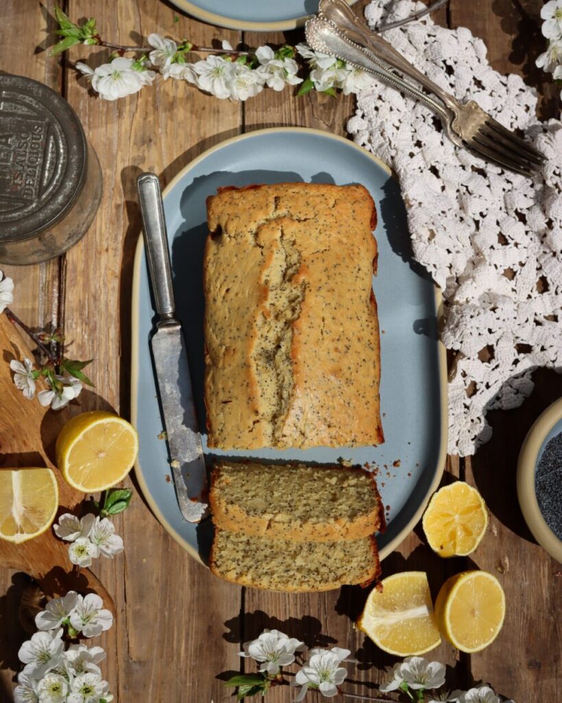 Lemon Poppy Cake 4