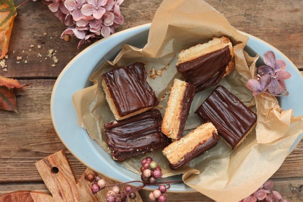 Millionaires Shortbread Served